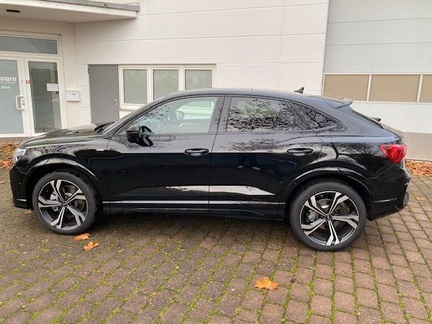 Audi Q3 40 TDI quattro S tronic S-line Sportback 147 kW image number 6