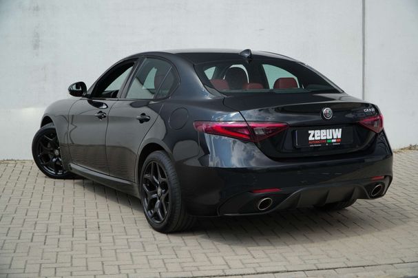 Alfa Romeo Giulia 2.0 Turbo Veloce 206 kW image number 12