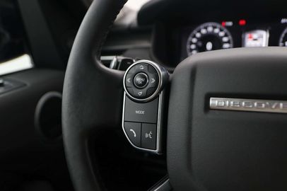 Car image 33