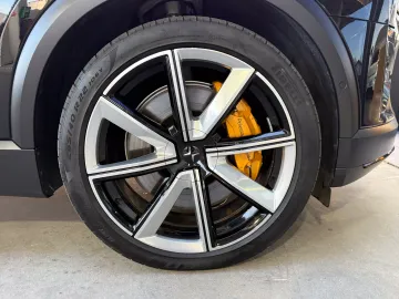 Car image 35
