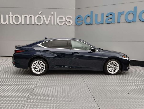 Lexus ES 300 H 160 kW image number 4