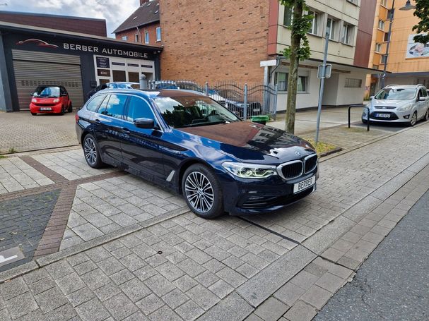 BMW 530d Touring 195 kW image number 2