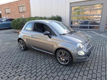 Car image 3