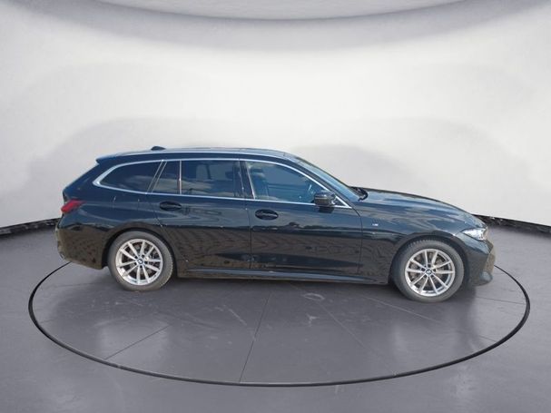 BMW 330i Touring 180 kW image number 2