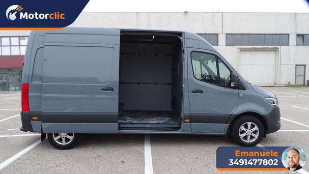 Mercedes-Benz Sprinter 215 CDI FWD 110 kW image number 13