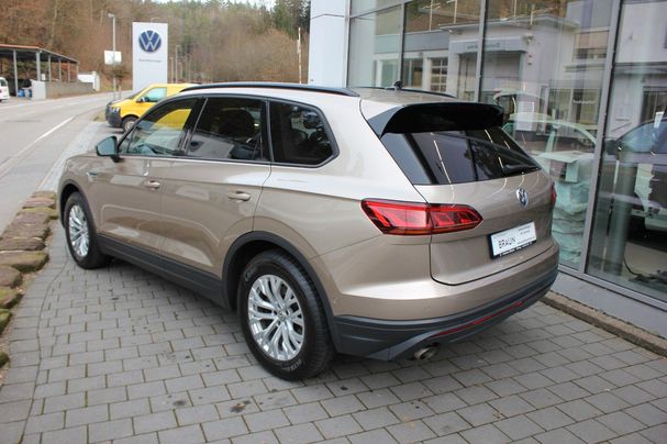 Volkswagen Touareg 3.0 TDI 4Motion 170 kW image number 4