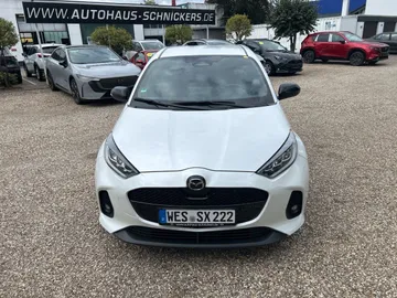 Car image 2