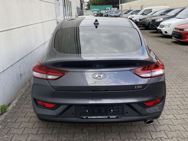 Hyundai i30 1.6 CRDI Style 100 kW image number 9