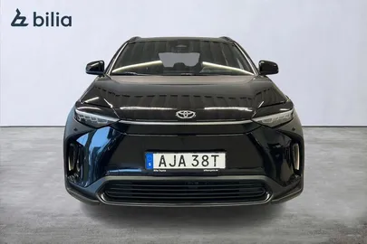 Car image 2