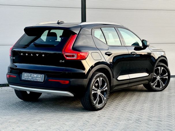 Volvo XC40 D4 AWD Momentum Pro 140 kW image number 16