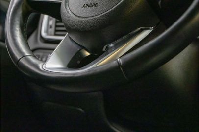 Car image 37