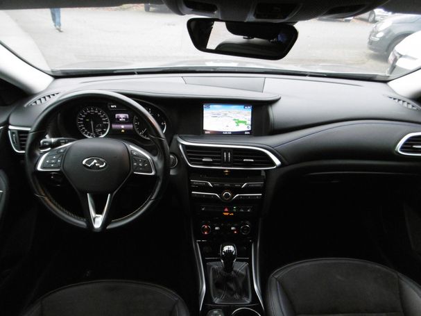 Infiniti Q30 1.5d 80 kW image number 6