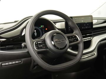 Car image 33