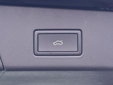 Car image 49