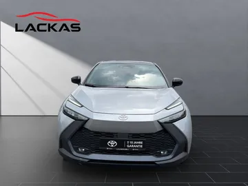 Car image 3