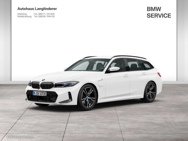 BMW 330e Touring xDrive M Sport 215 kW image number 1