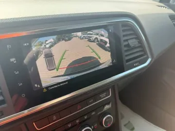 Car image 29