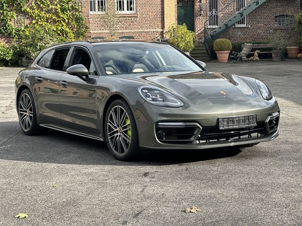 Porsche Panamera 4 E-Hybrid 340 kW image number 3