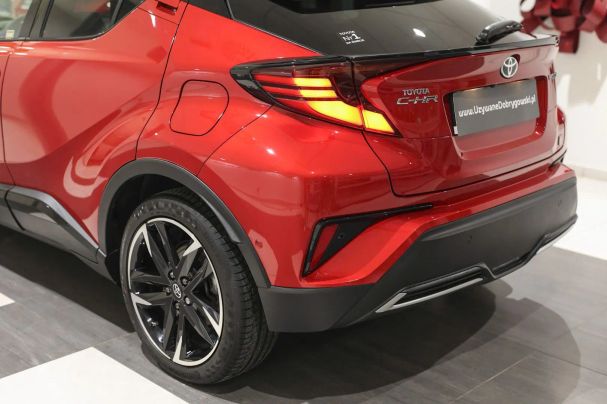 Toyota C-HR 90 kW image number 28