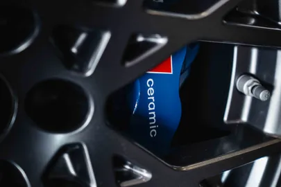 Car image 27