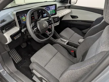 Car image 37