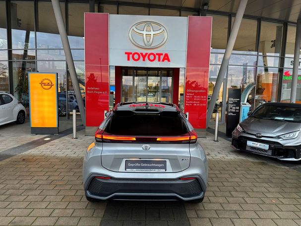 Toyota C-HR 2.0 Hybrid 145 kW image number 4