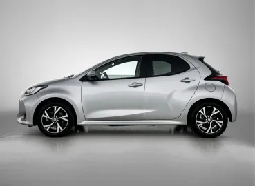 Car image 3