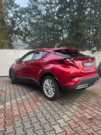 Toyota C-HR 2.0 Hybrid 135 kW image number 4