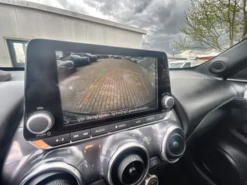 Car image 31