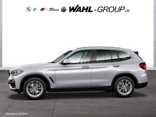 BMW X3 xDrive30e 215 kW image number 3