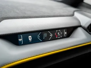 Car image 36