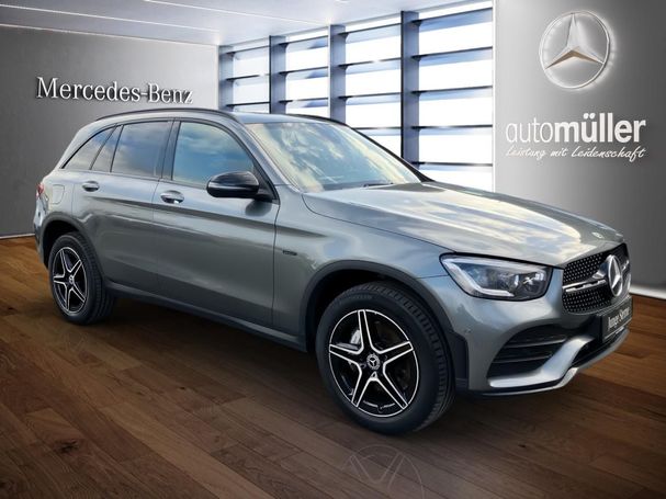 Mercedes-Benz GLC 300 de 225 kW image number 13