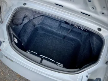 Car image 28