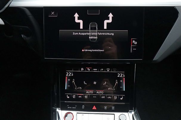 Audi e-tron quattro 370 kW image number 29