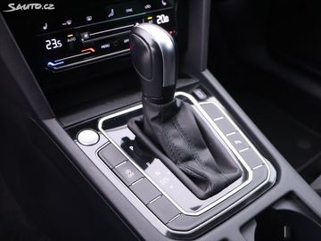 Car image 33