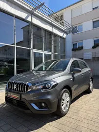 Car image 1