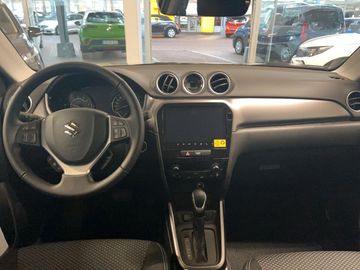 Car image 10