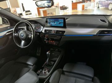 Car image 38