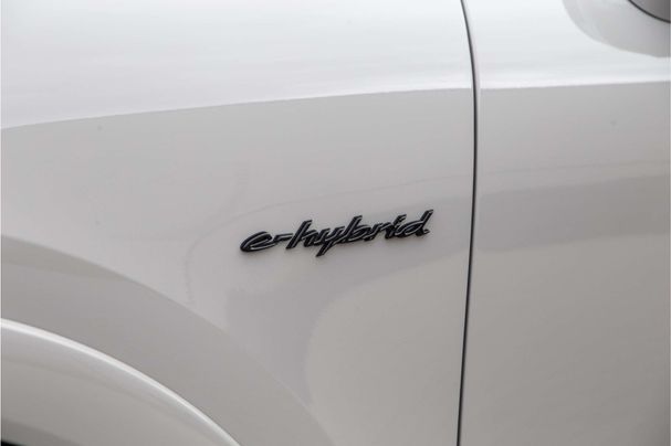 Porsche Cayenne Coupé E-Hybrid 346 kW image number 22