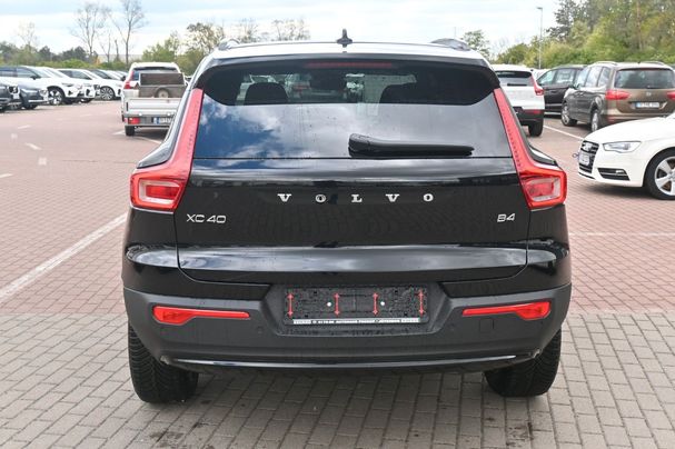 Volvo XC40 B4 Dark 145 kW image number 3