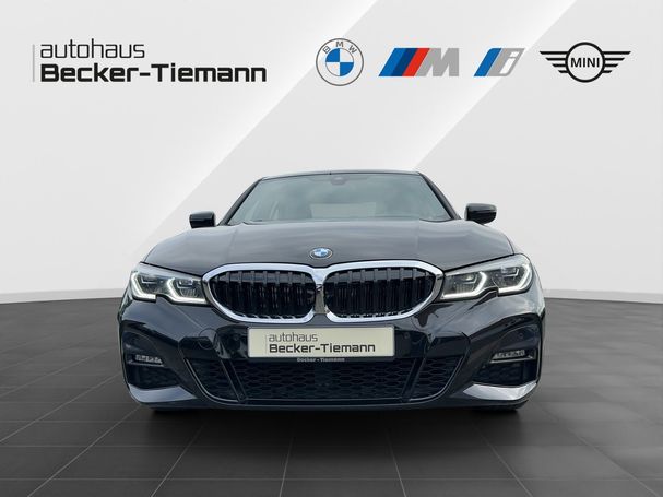 BMW 320i xDrive M Sport 135 kW image number 2