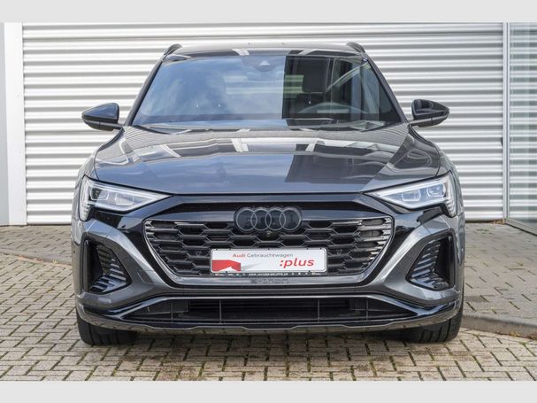 Audi Q8 e-tron 300 kW image number 1