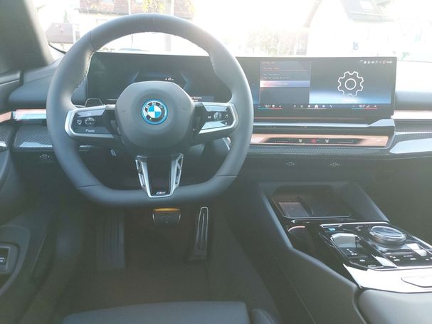 BMW i5 eDrive M Sport 250 kW image number 12