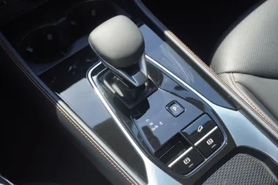 Car image 33