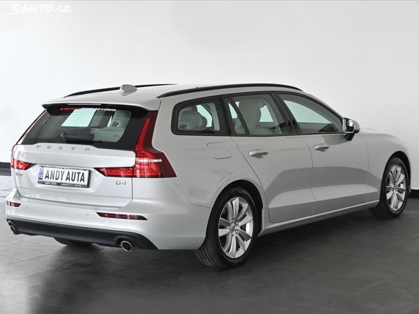 Volvo V60 D4 Momentum 140 kW image number 3