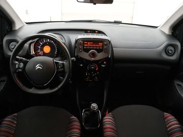 Car image 22