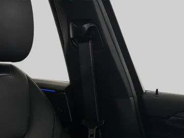 Car image 45