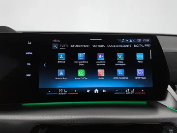 Car image 34