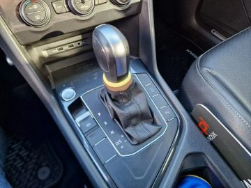 Car image 33