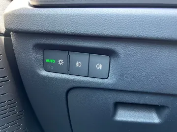 Car image 41